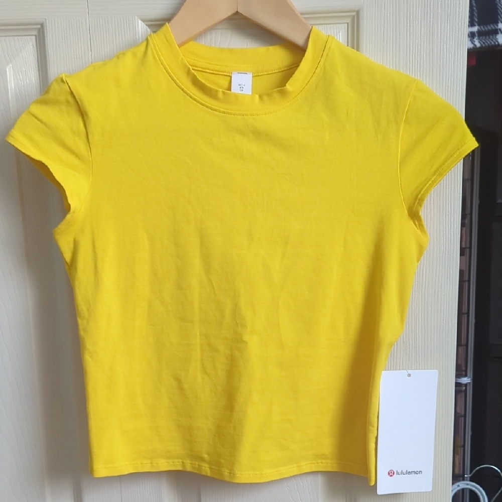 lululemon athletica  Women's Maize Yellow Organic Cotton Baby Tee/XS